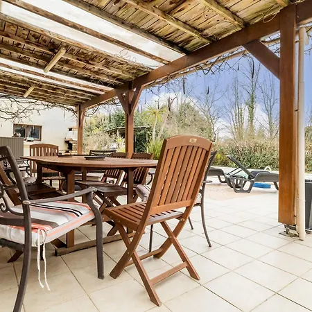 Maison Familiale Avec Piscine Chauffee, Proche Plages Et La Baule - Fr-1-306-1266 Semesterbostad *